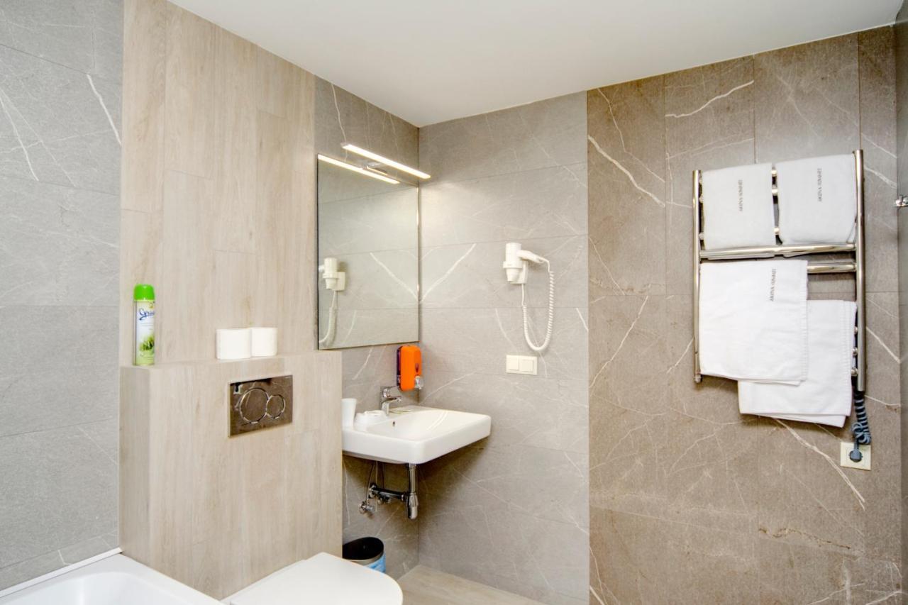Arena Apartments Kyiv Exterior photo