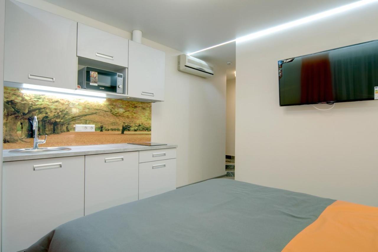 Arena Apartments Kyiv Exterior photo